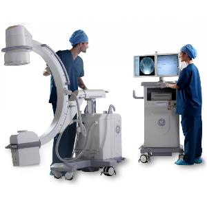 Рентгеновский передвижной цифровой аппарат с С-дугой Brivo OEC 865